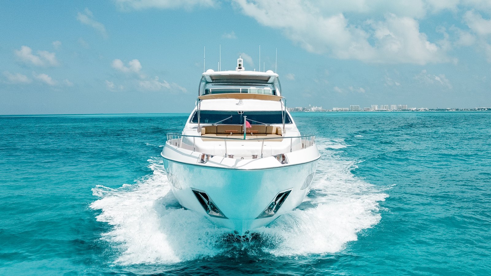 Azimut 95 Fly in Cancún photo 3