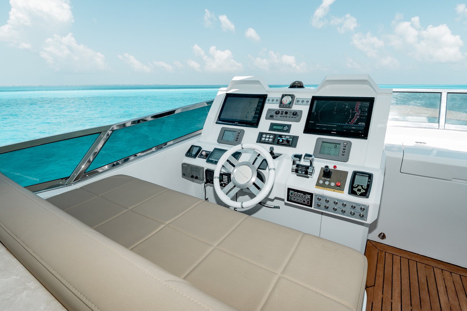 Azimut 95 Fly in Cancún photo 16